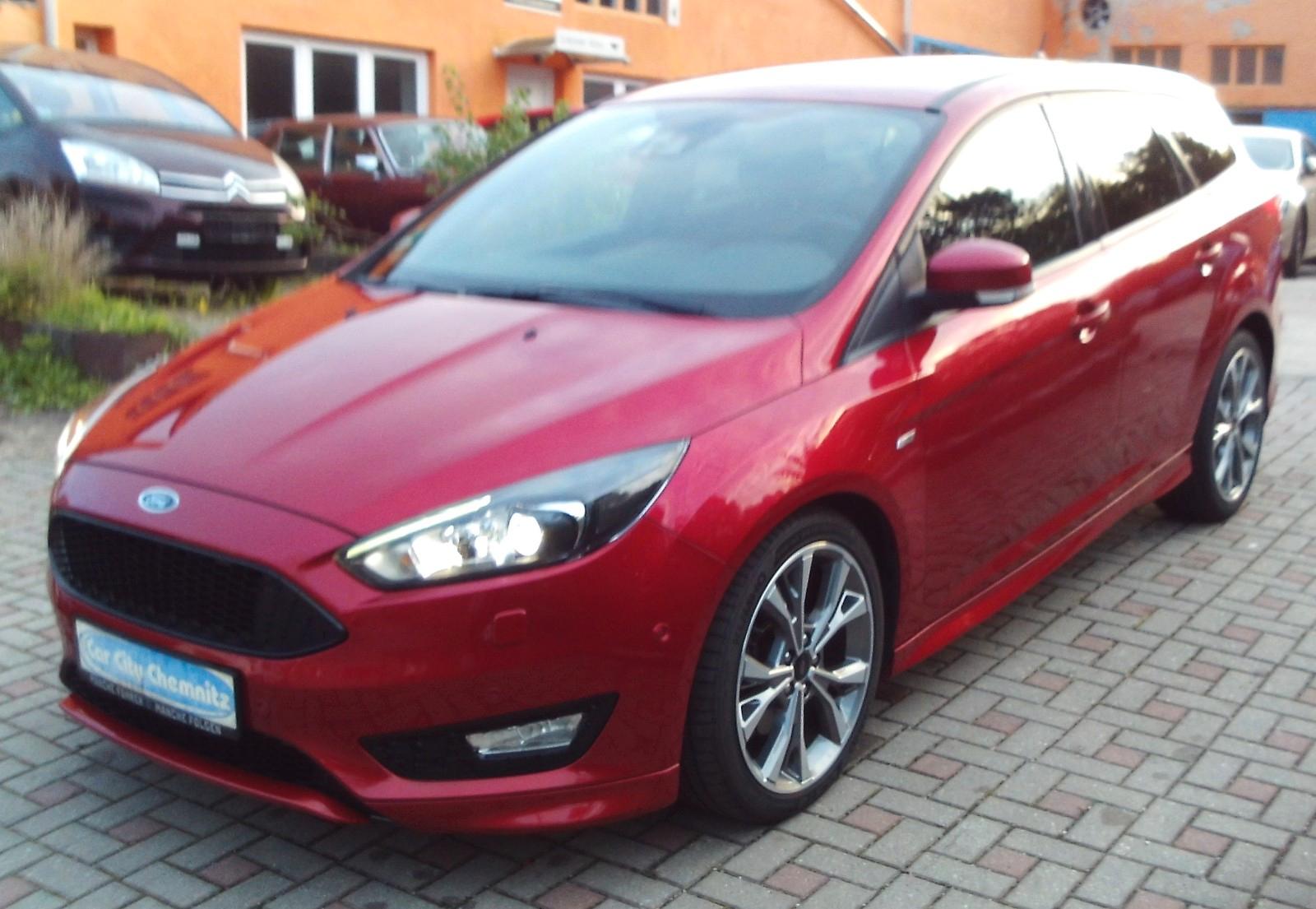 Ford Focus Turnier ST-Line