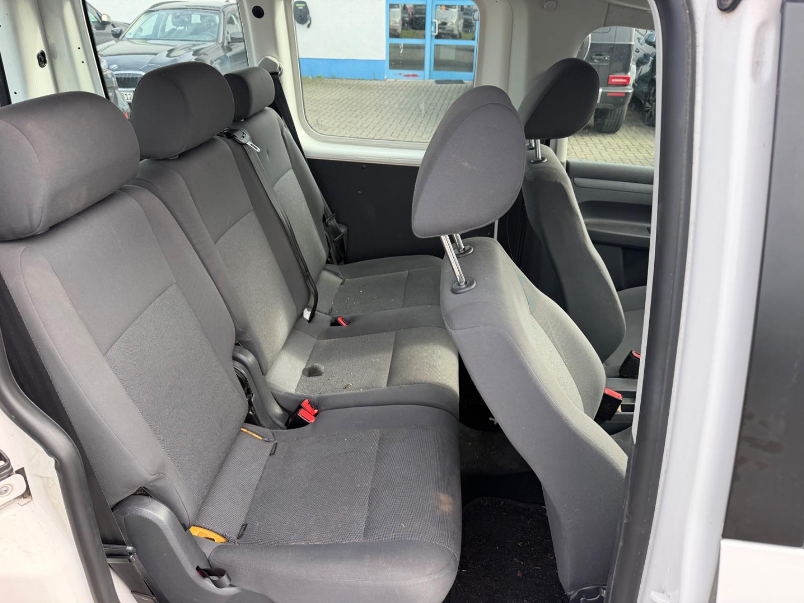 Volkswagen Caddy 2014 — photo 19