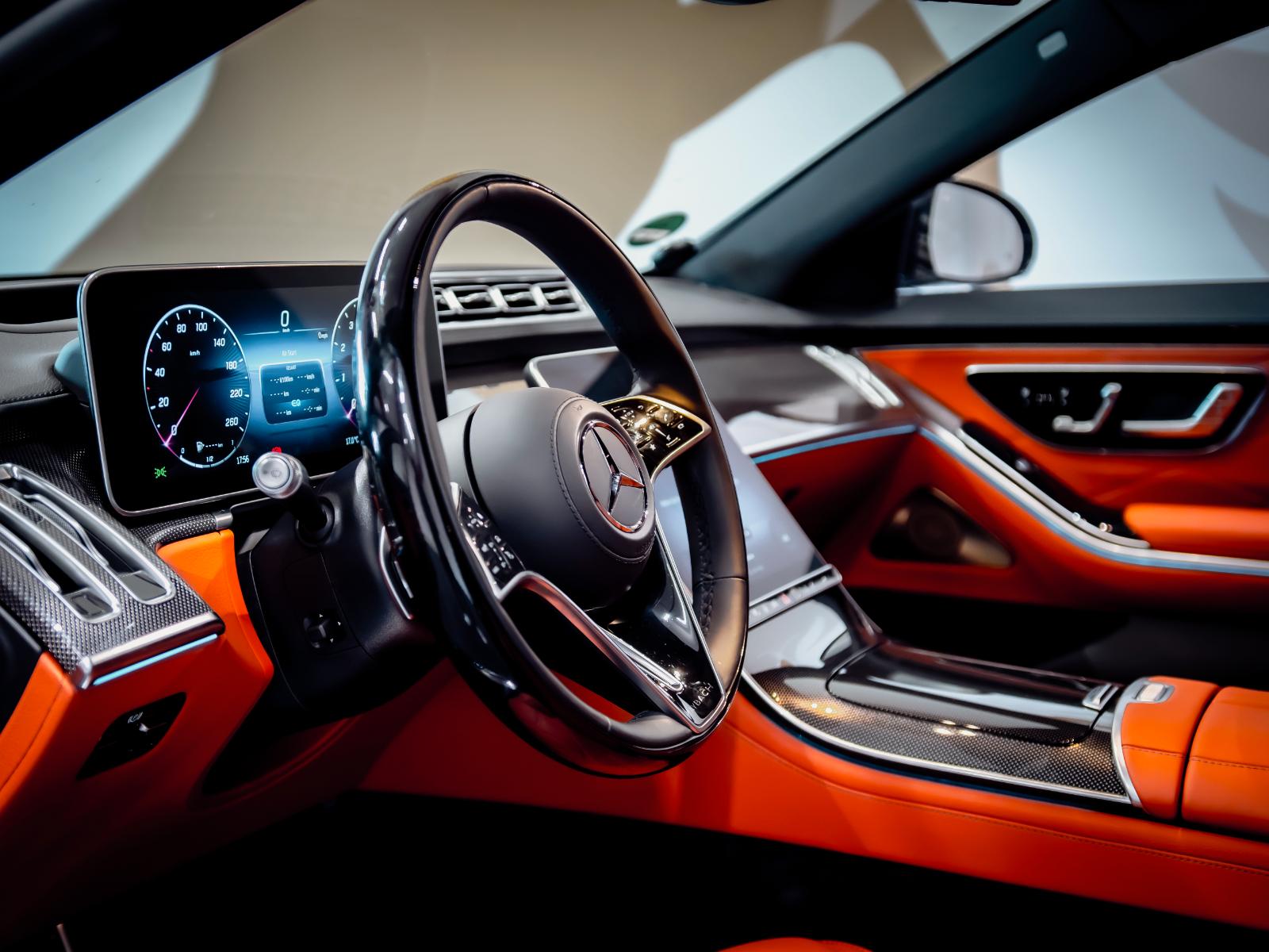 showroom-image-bottom