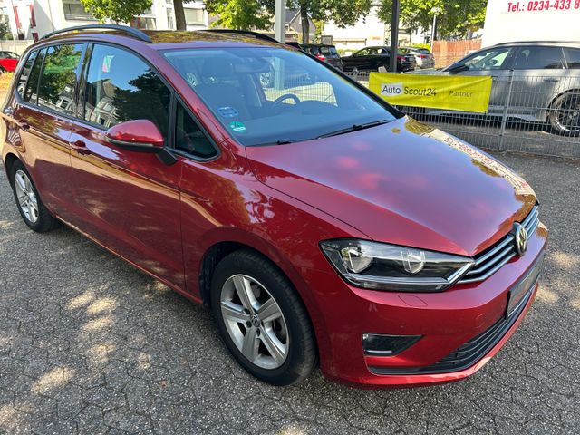 Fahrzeugabbildung Volkswagen Golf Sportsvan Diesel Automatik+AHK+Navi+BT+SHZ+