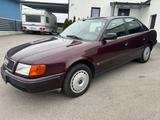 Audi 100 2,3 5 Zylinder - Audi 100 mit Benzin-Antrieb: Limousine, Zylinder
