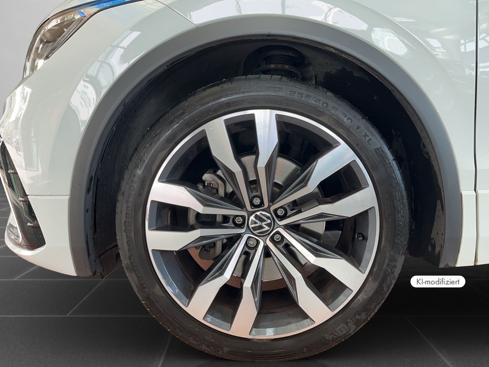Volkswagen Tiguan - Bild 9