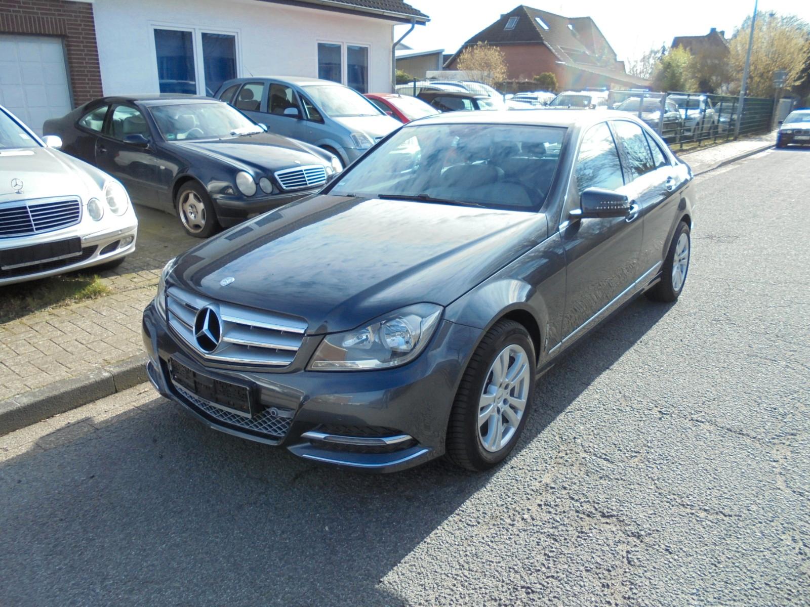 Mercedes-Benz C 180 CGI BlueEfficiency Avantgarde Automatik