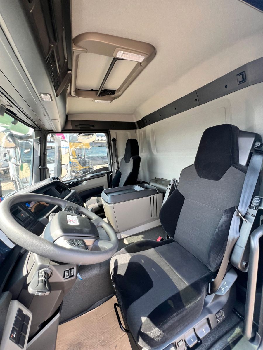 Fahrzeugabbildung MAN 26.480 6x2-4 LL CH