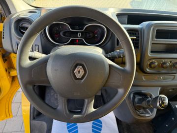 Renault Trafic - 9