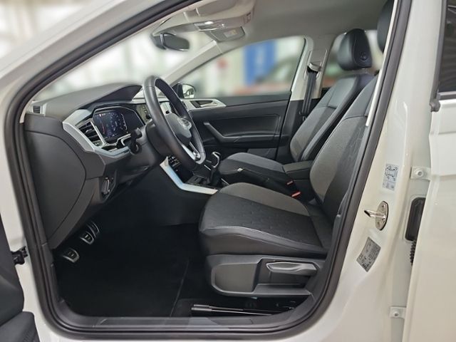 Fahrzeugabbildung Volkswagen Polo 1.0 TSI Goal NAVI LED PDC SHZ GJR