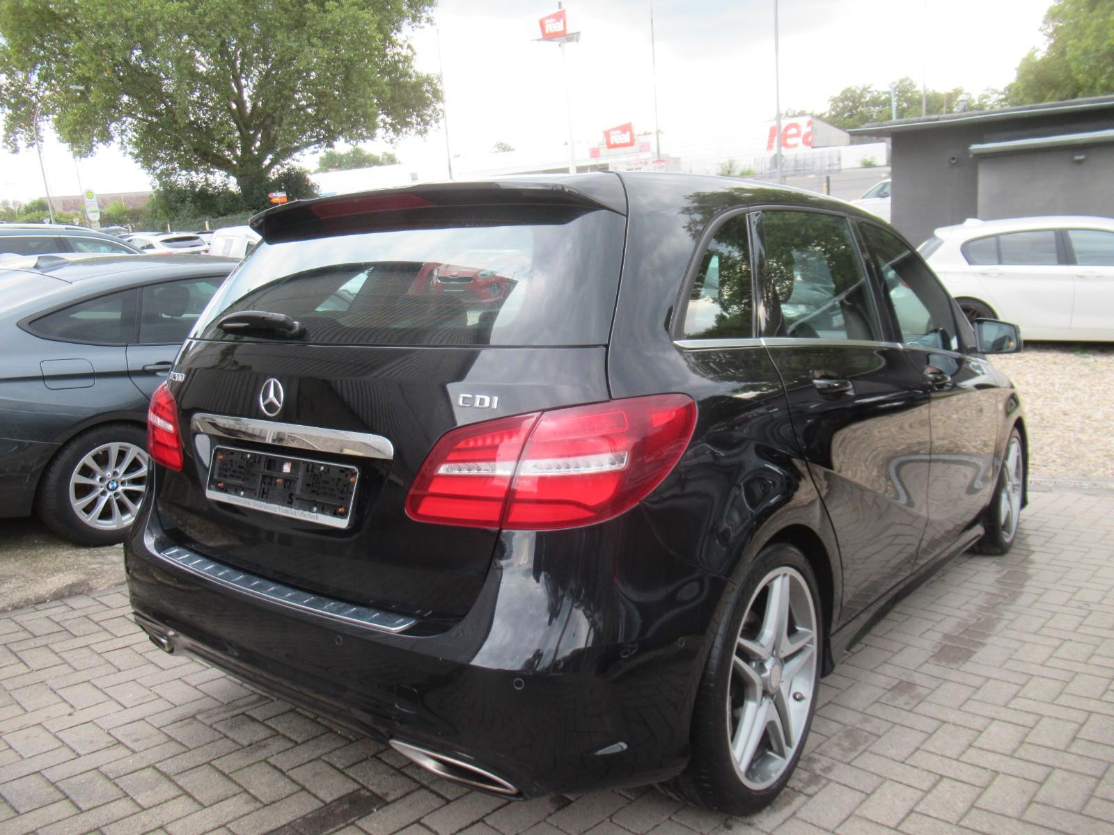 Mercedes-Benz B 200 CDI / d AMG- AMG-NAVI-PANO-LEDER-LED-SHZ-2