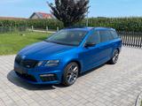Skoda Octavia 2.0 TDI SCR DSG 4x4 RS Combi RS - Skoda Octavia: Blau, RS