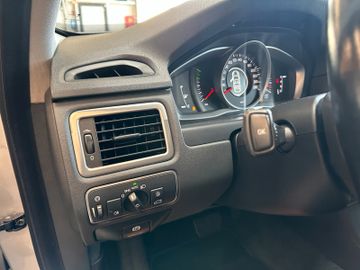 Volvo XC70 Kinetic AWD *Xenon*Elek.Heckkl.*