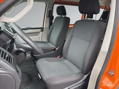 VW T6 Kombi 2.0 TDI 8-Sitzer Hft Ahk Navi PDC Klima VW T6 Kombi 2.0 TDI 8-Sitzer Hft Ahk Navi PDC Klima