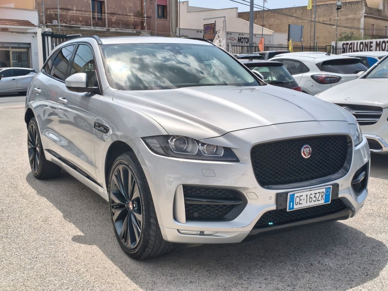 Jaguar F-Pace 2.0 D 180 CV AWD Automatic Pure 20