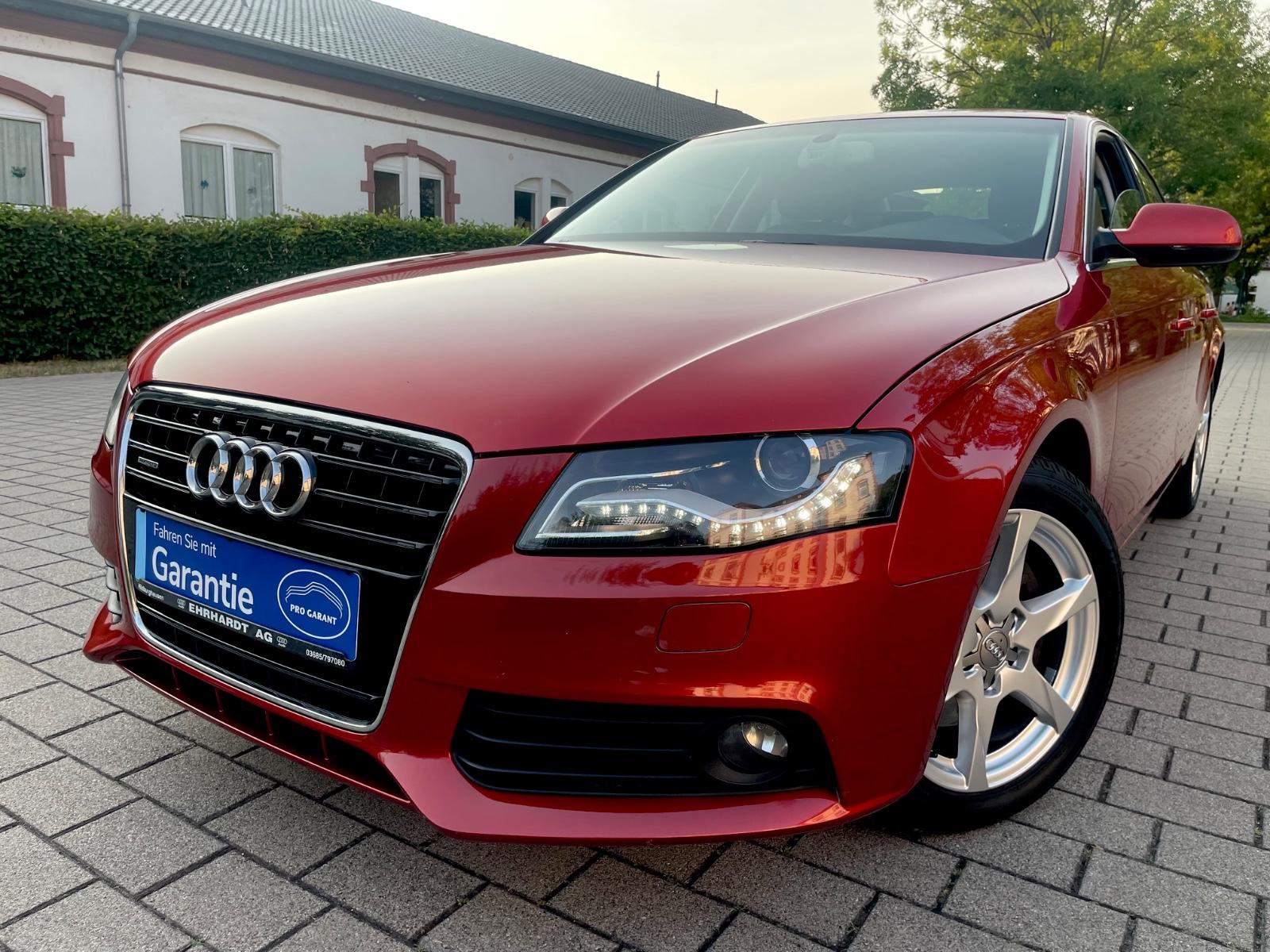 Audi A4 3.0 TDI quattro Ambition | 239 ch | BVA | Siège conducteur électrique | Sièges chauffants | Bi-xénon | Attelage amovible | 1re main