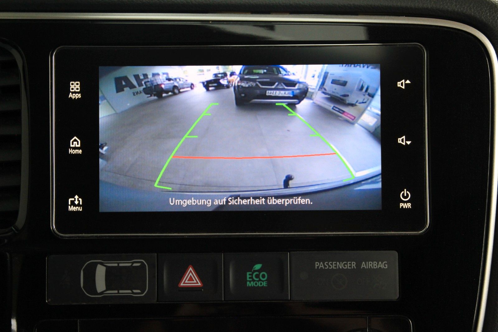 Fahrzeugabbildung Mitsubishi Outlander Edition 100 2WD