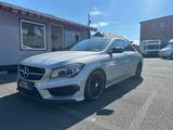 Mercedes-Benz CLA 250 CLA*AMG*EURO6*PANO*SHZ*NAVI - silberne Mercedes-Benz CLA 250