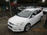 Ford Focus Turnier Titanium  1 Hand - Ford Focus aus 2012: Titanium