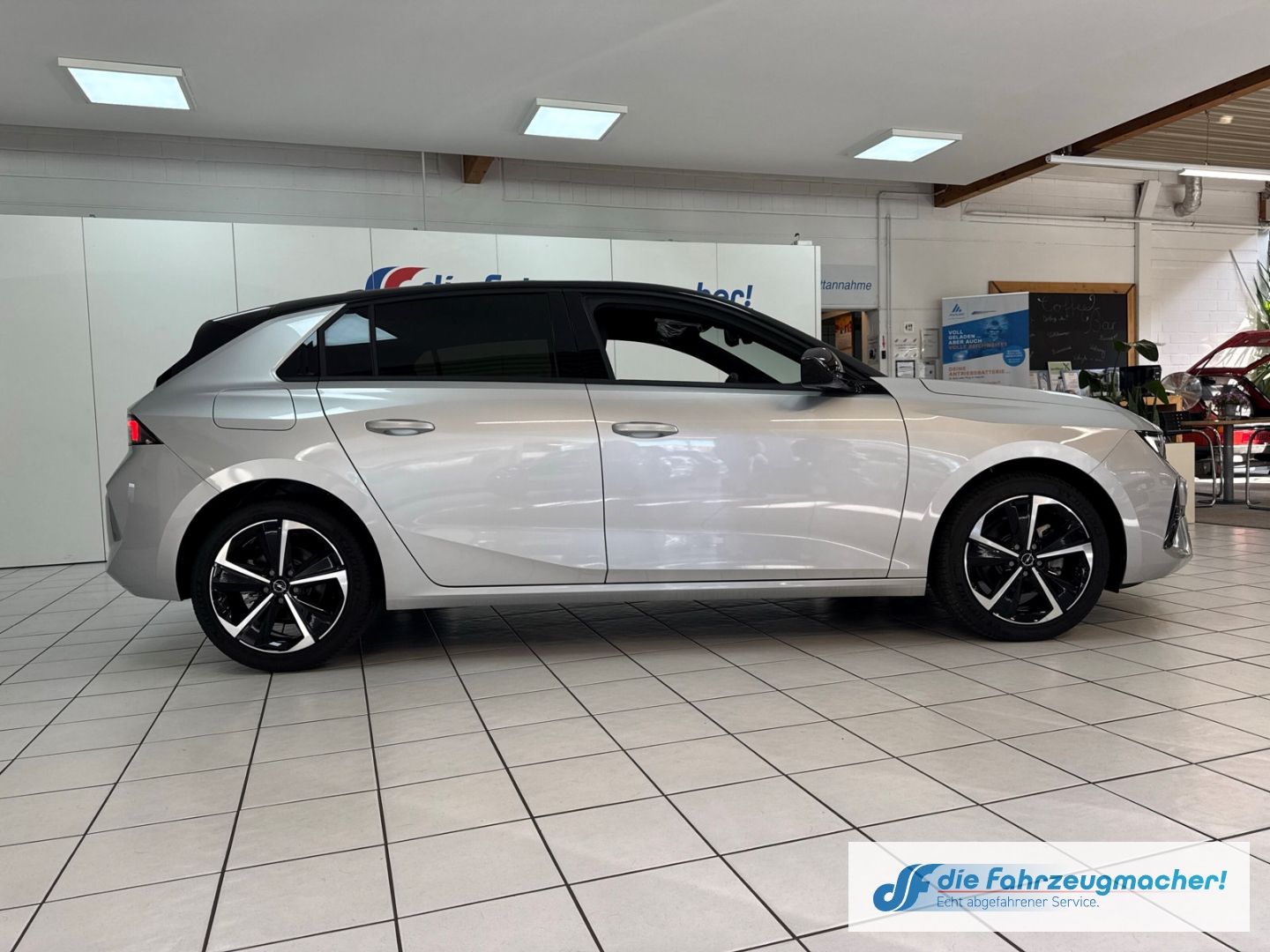 Fahrzeugabbildung Opel Astra L GS HUD Navi Digitales Cockpit 360 Kamera