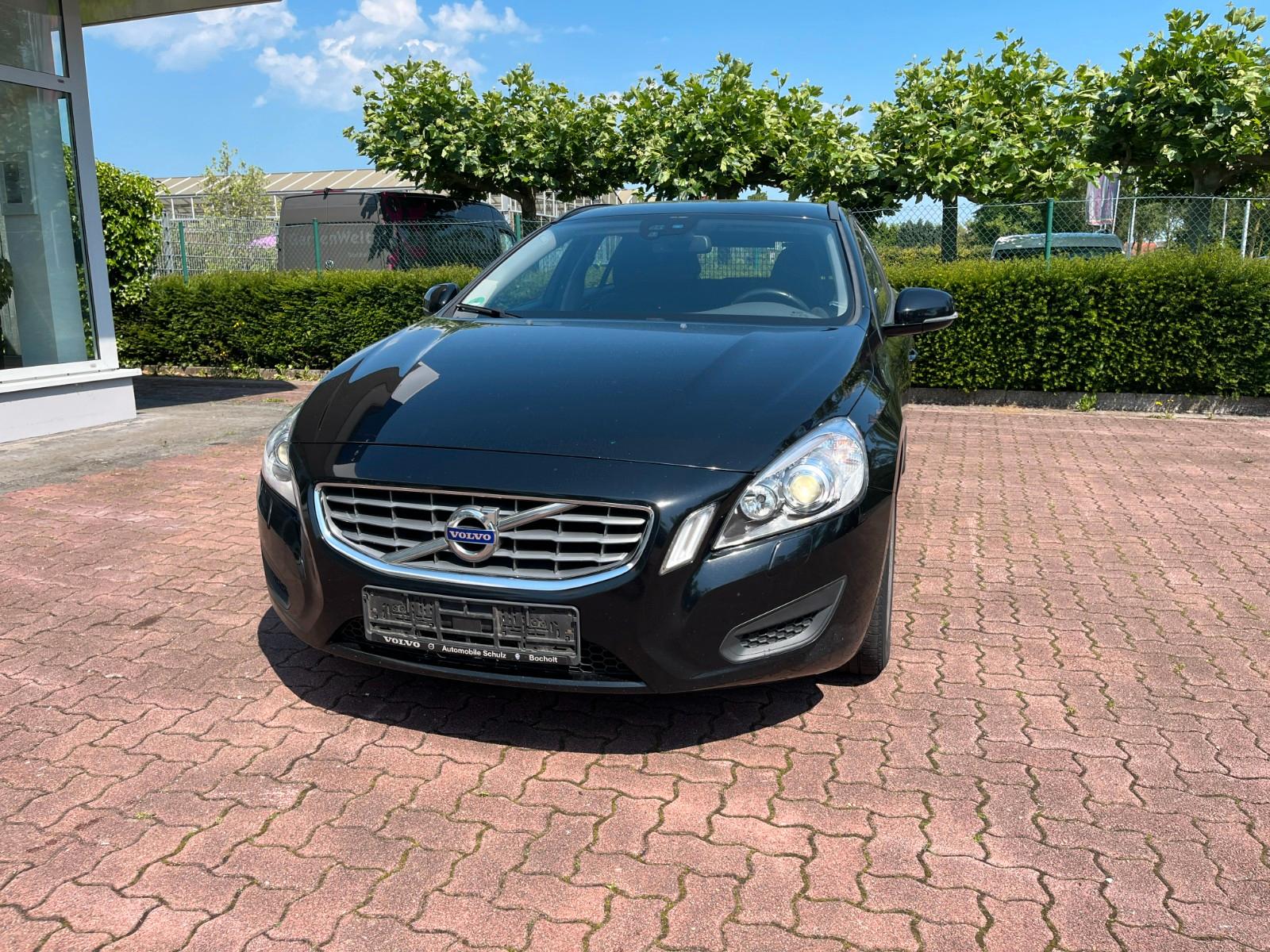 Volvo V60 D3 Geartronic Kinetic