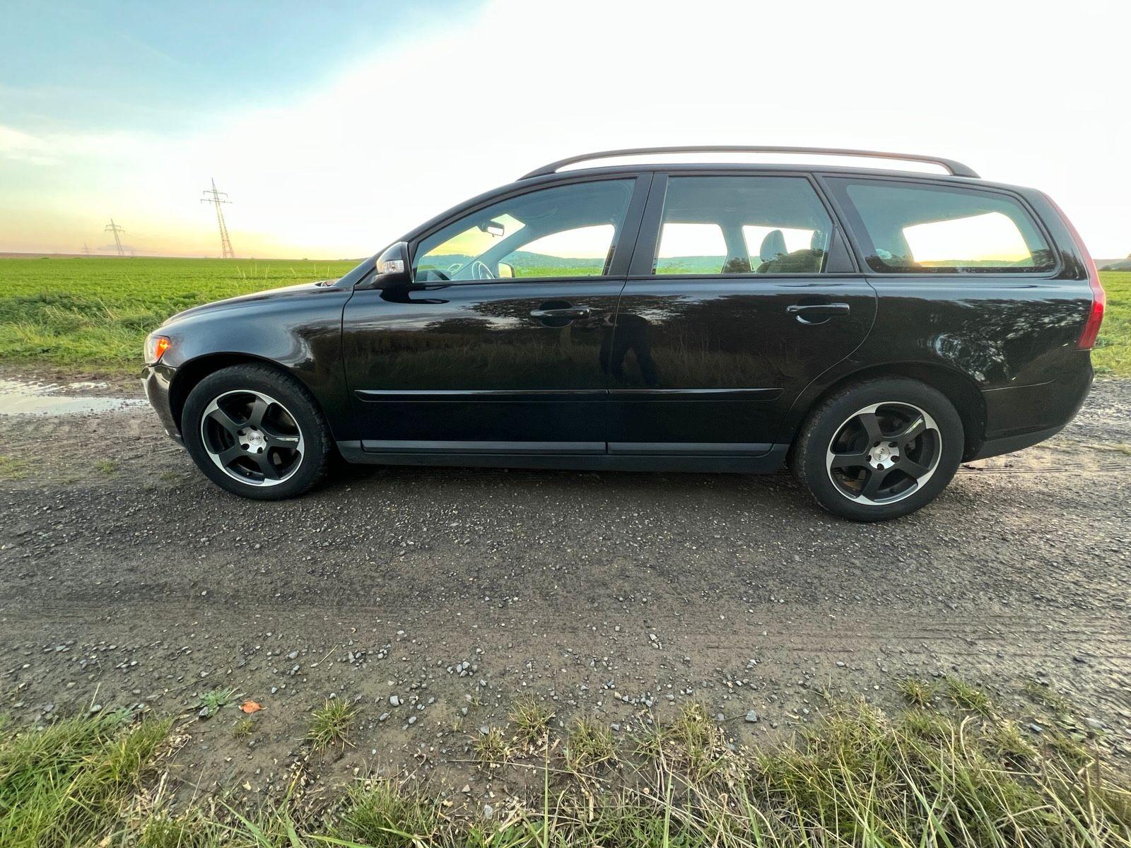 Volvo V50 2011 — photo 5