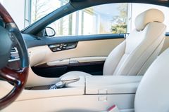 MERCEDES-BENZ CL 500 Coupe/ DE/ 1. HAND / MASSAGE/ NACHTSICHT MERCEDES-BENZ CL 500 Coupe/ DE/ 1. HAND / MASSAGE/ NACHTSICHT