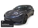 Tesla Model 3 Performance - silberne Tesla Model 3