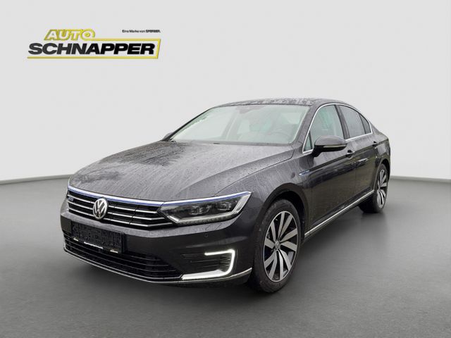 Volkswagen Passat 1.4 TSI GTE,R-Line, AHK,LED,ACC,SHZ,HUD,u