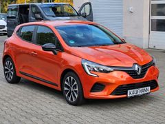 Fahrzeugabbildung Clio V Equilibre 1.6 E-TECH Hybrid 145 EU6d