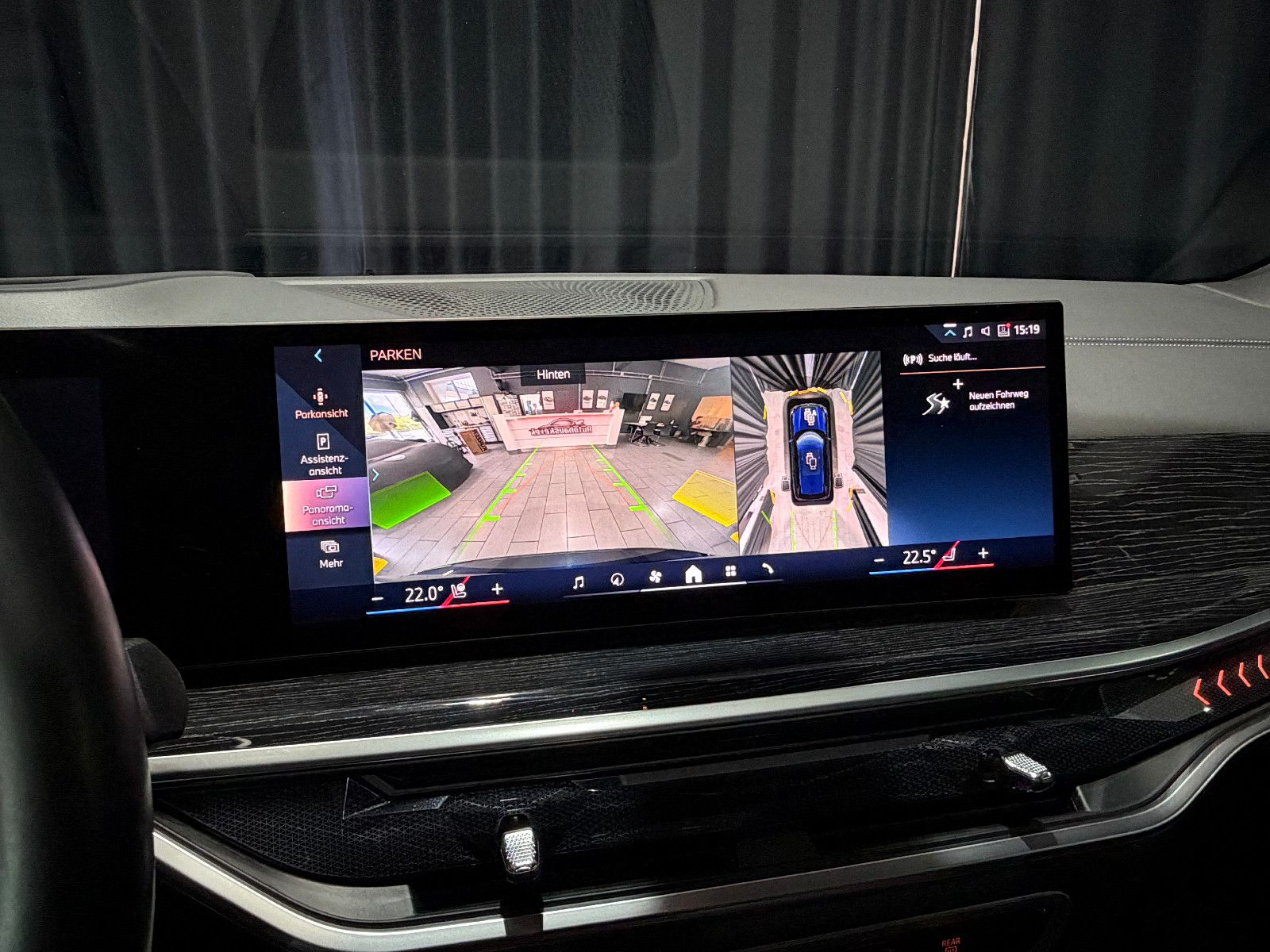 Fahrzeugabbildung BMW X5 40 d xDrive M SPORT PRO|PANO|M-SITZE|INDIVID