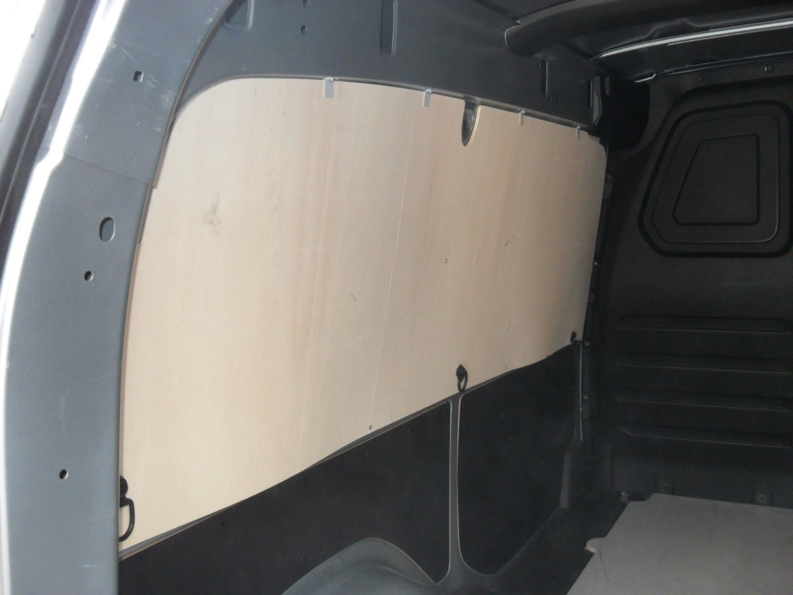 Fahrzeugabbildung Nissan Townstar Kastenwagen L2 2,3t N-Connecta