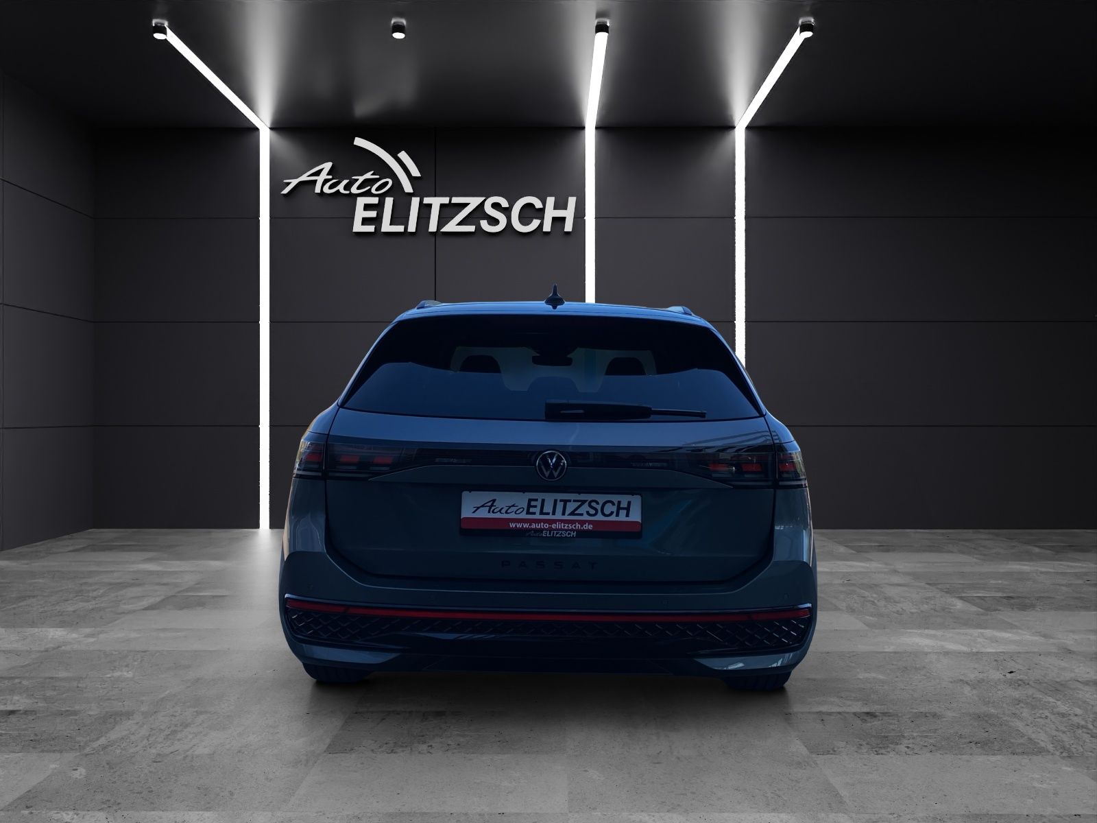 Fahrzeugabbildung Volkswagen Passat Variant TDI R-Line DSG Matrix 4M Navi AHZ