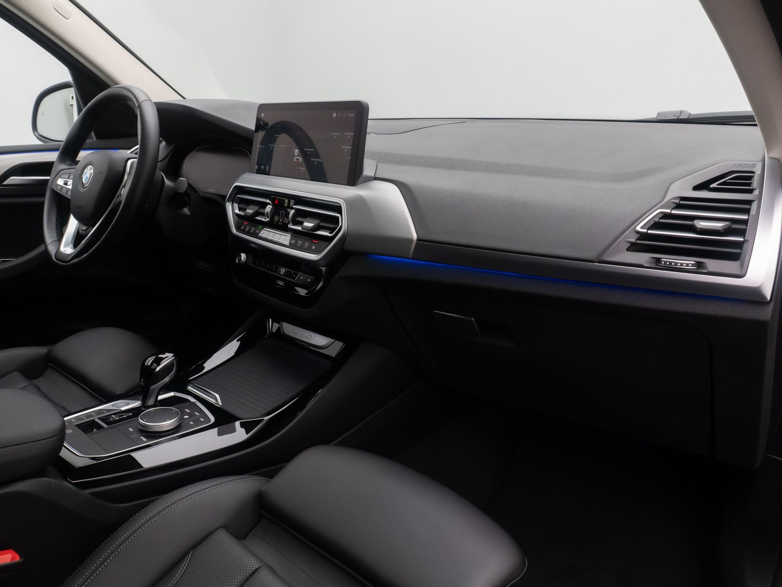 Fahrzeugabbildung BMW X3 xD30i  DAB Kamera HiFi AHK Panorama Laser 19"