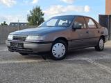 Opel Vectra A GLS 1.6 Benzin Stufenheck Grau Metallic - Opel Vectra Gl mit Benzin-Antrieb