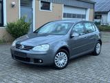 Volkswagen Golf V Lim. Tour 1.9 TDI DSG 1 Hand  Isofix Klim - Volkswagen Golf mit Diesel-Antrieb: Limousine, Automatik, 1.9