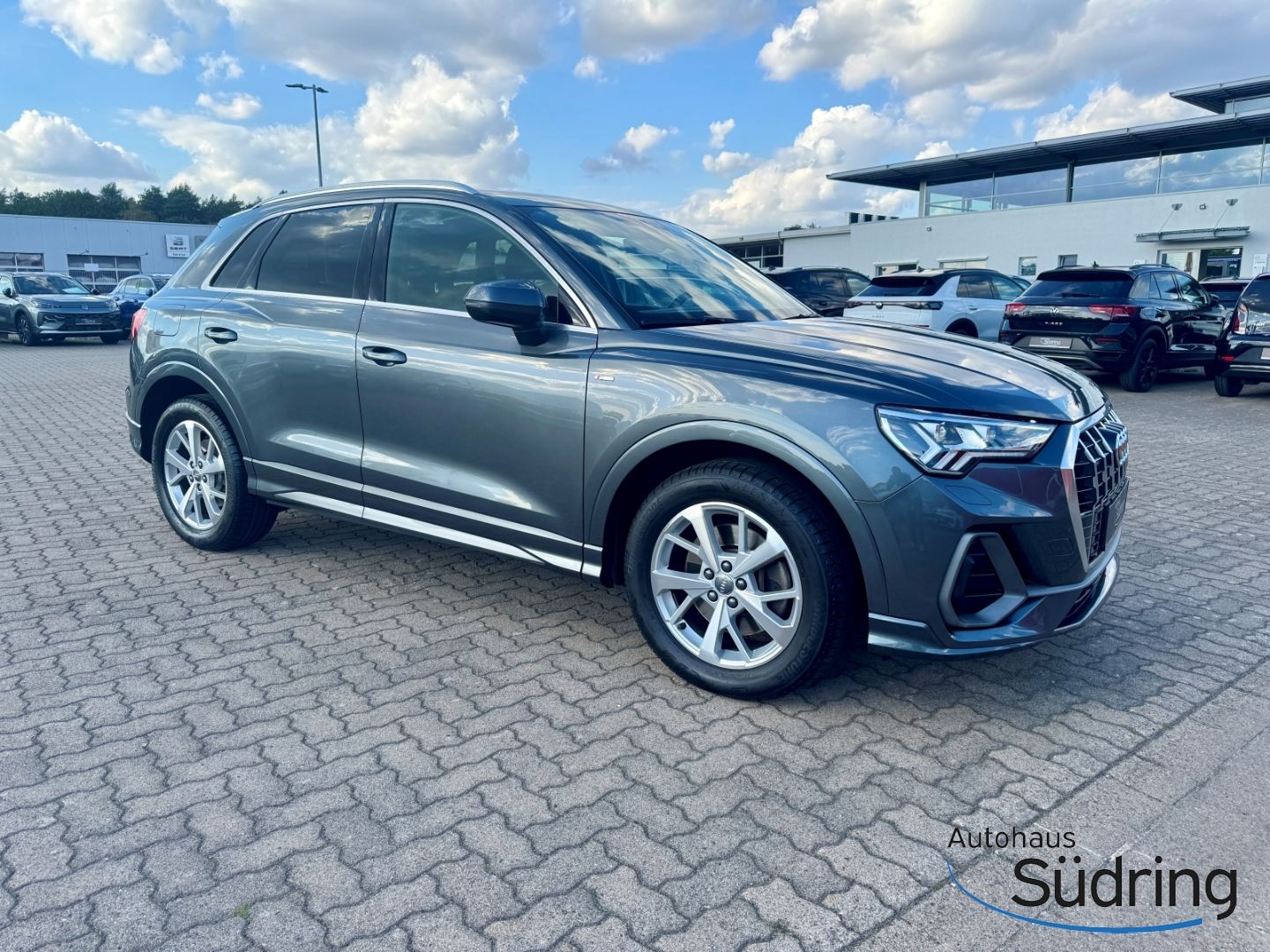 Q3 45 TFSI S-Line Quattro S-Tronic AHK Marix
