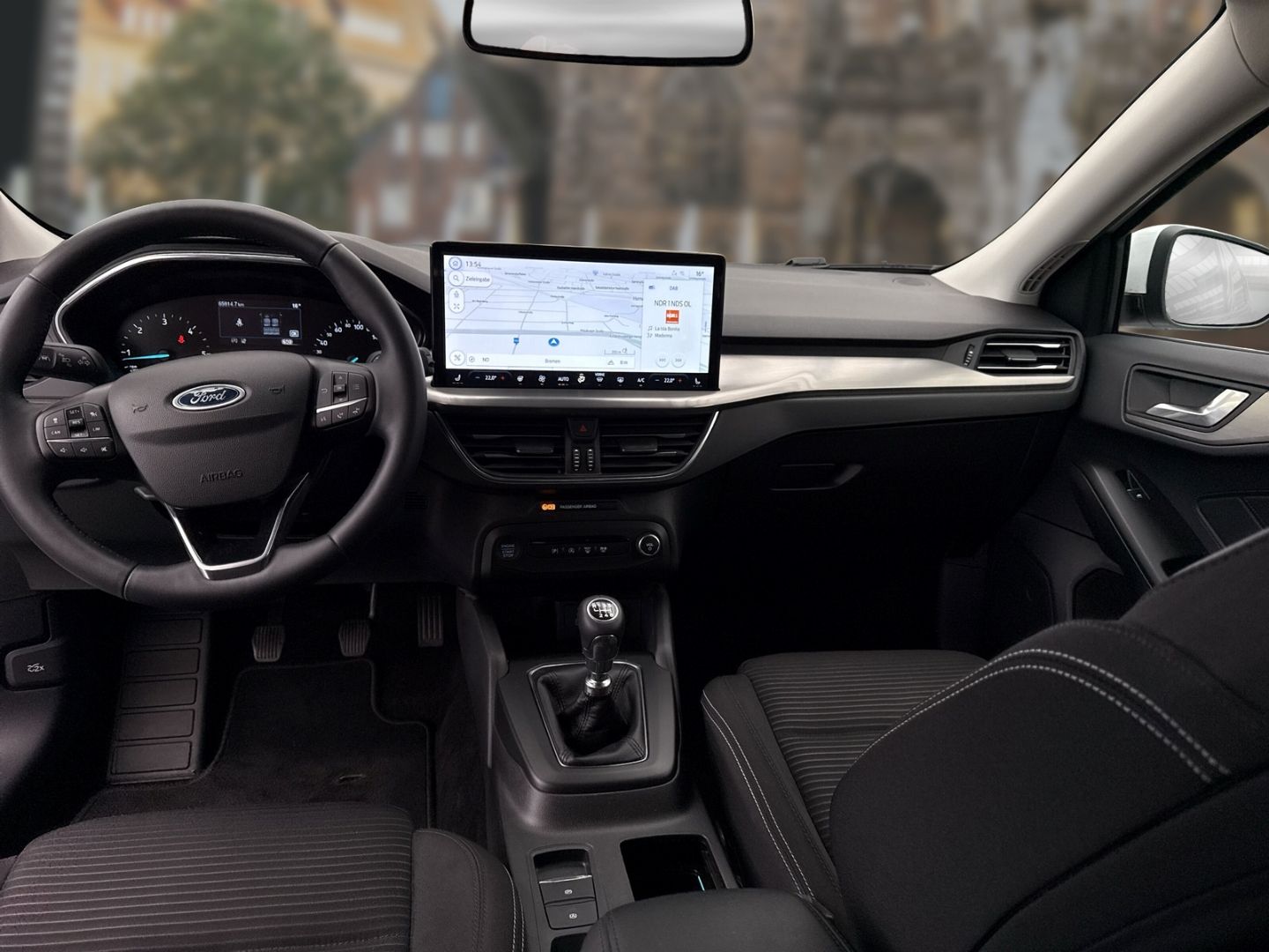Fahrzeugabbildung Ford Focus Titanium 1.5 EcoBlue EU6d B&O Winterpaket