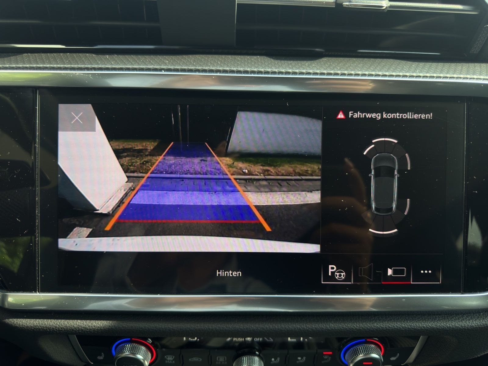 Audi Q3 Sportback 35 TFSI S LINE LED LM20 OPTIK DAB+ foto 16
