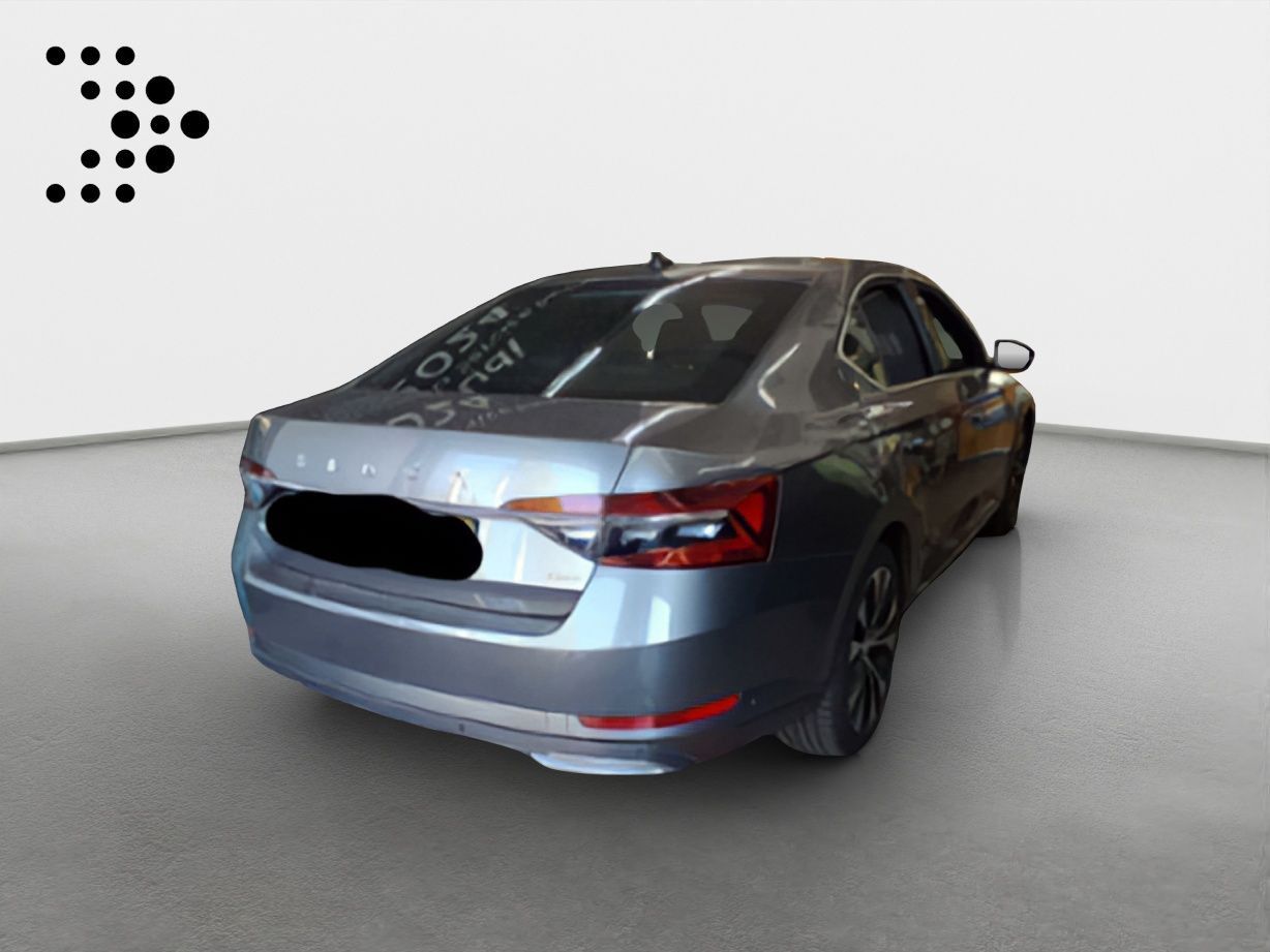 Skoda Superb 2.0 TDI L&K 4x4*NAVI*PANO*AHK*EL.HECK*STD imagem 2
