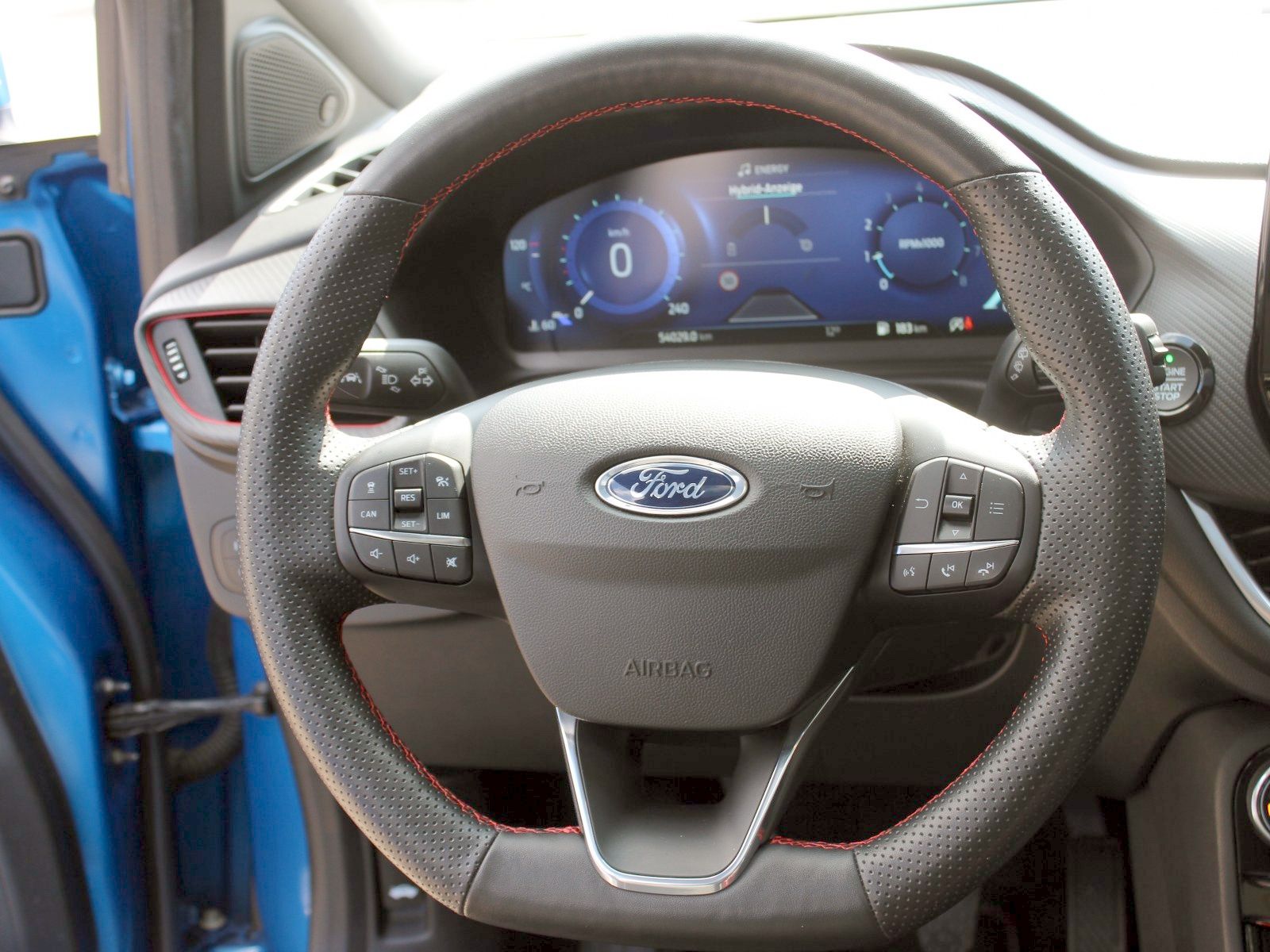 Fahrzeugabbildung Ford Puma ST-Line X 1,0 EcoBoost Mild Hybrid