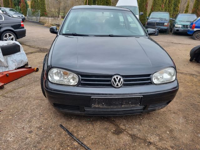 Volkswagen Golf 1.9TDI !! Tüv neu !!