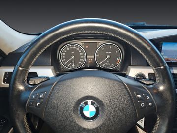 BMW 320 - 12