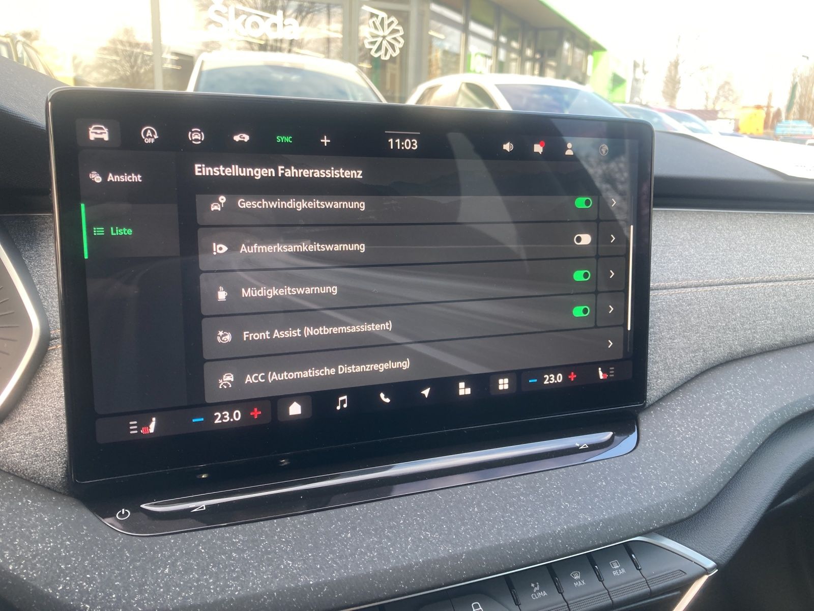 Fahrzeugabbildung SKODA Octavia Combi 2.0 TDI DSG LED-Scheinwerfer, Digi