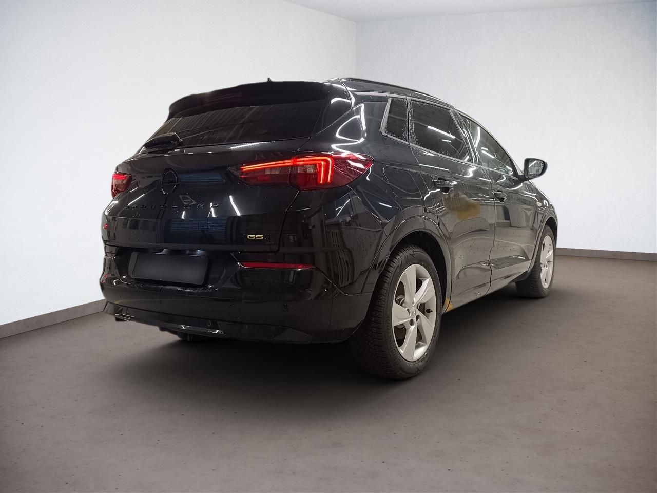 Fahrzeugabbildung Opel Grandland PHEV GSE 147KW Automatik