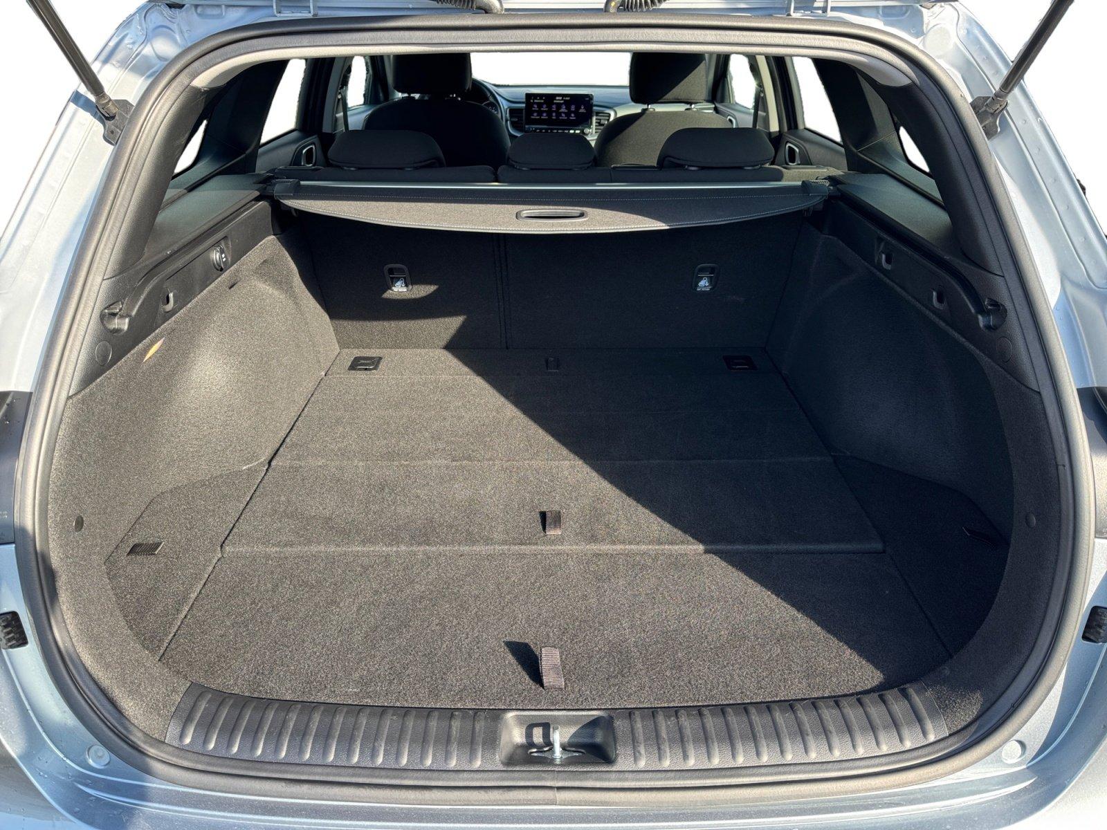 Kia Ceed SW 1.5 T-GDI LX Plus|NAVI|SHZ|PDC|TEMP