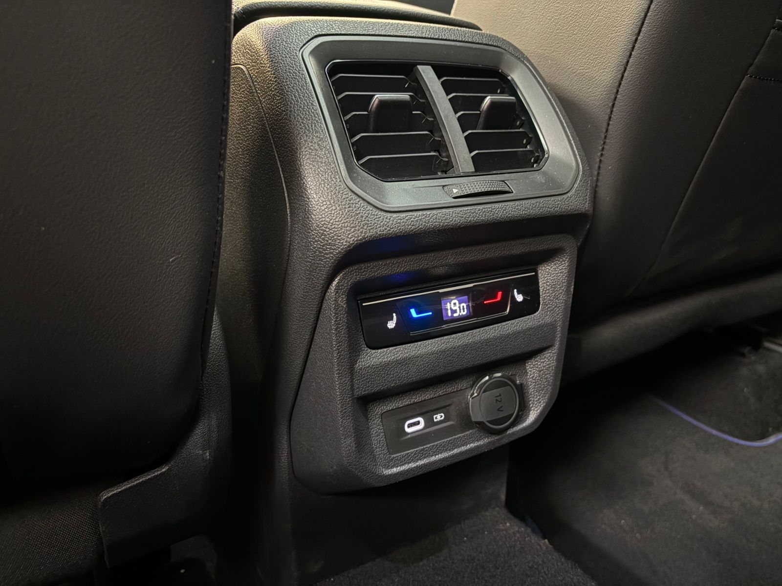Volkswagen Tiguan - Bild 12
