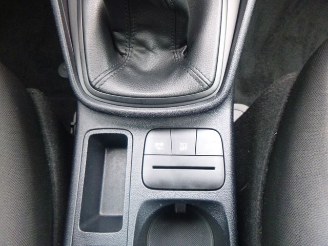 Fahrzeugabbildung Ford Fiesta 1,1 Cool & Connect >NAV/LED/SHZ/PDC<