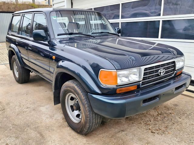 Toyota Land Cruiser 4.5 24 Station Wagon Special Auto