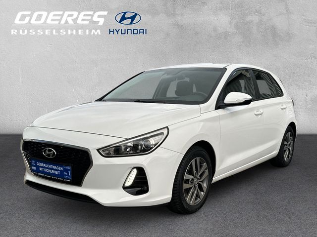 Hyundai i30 1.4 AT*Navi*SHZ*LHZ*AHK*Allwetter*Klimaaut.*