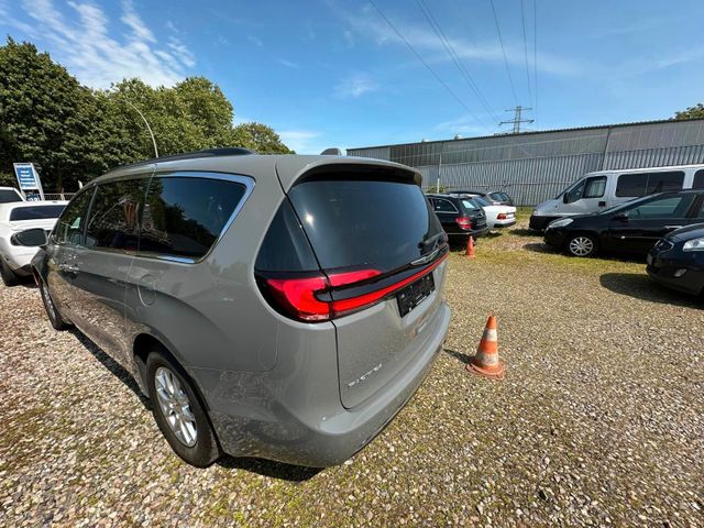 Chrysler Pacifica 3,6 TouringL 2022 Unfallfrei in Hamburg