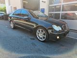 Mercedes-Benz C 230 AVANTGARDE  - Mercedes-Benz C 230 von privat