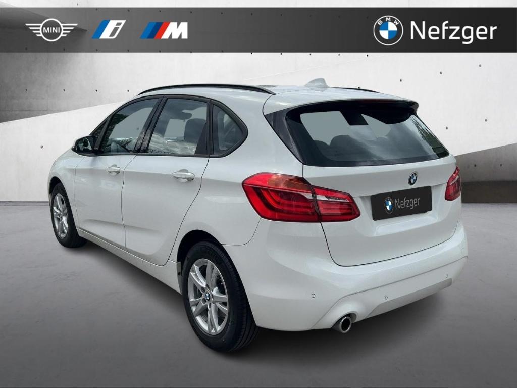 BMW 218 Active Tourer i Advantage AHK PDC LED Sportl