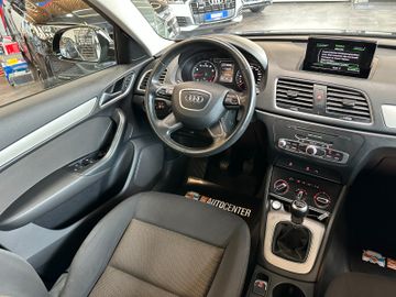 MYAUTOCENTER – Gebraucht- und Jahreswagen mit Werkstattservice in Pfaffenhofen Audi Q3 *1-Hand*Keyless*Tempo*PDC*SitzHZ*